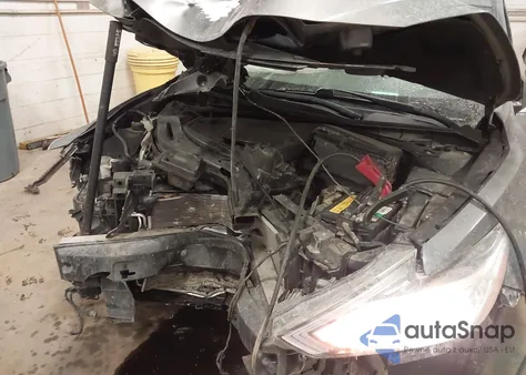 2017 Nissan Altima 2.5 Sv z USA, uszkodzony, nr VIN 1N4AL3AP5HC486202